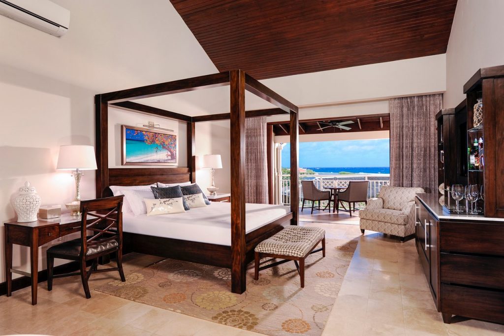 sandals-royal-caribbean (1)