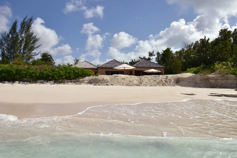 COMO-Parrot-Cay_Family-Beach-House_View-from-Beach