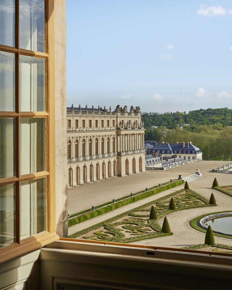 Chateau-de-Versailles-Attiques-du-midi-2