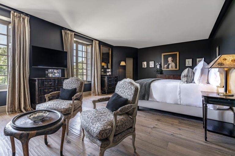 Suite-L-Horloger-1