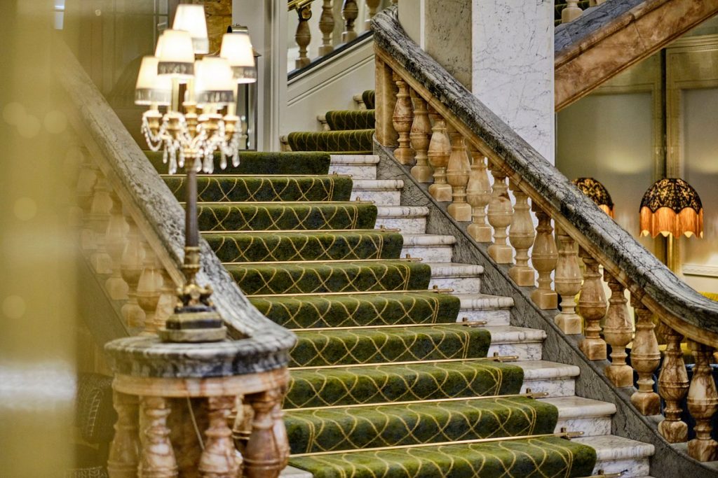 victoria-staircase-30